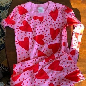 Hanna Andersson 120 girls heart valentines pajamas